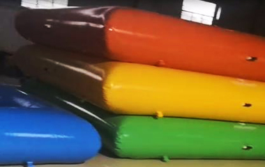 funinflatablemade je već ponovno pokrenuo proizvodnju